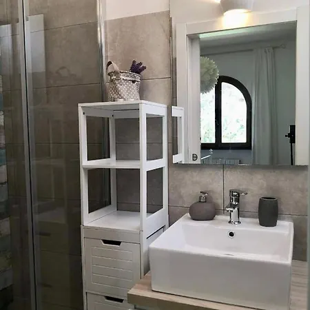 Acquamarina Stella Di Mare Couette-café 3*