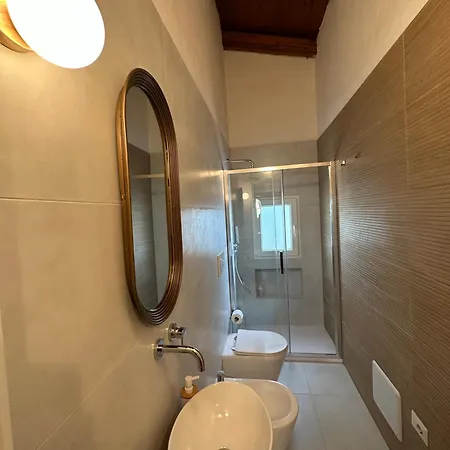 Acquamarina Stella Di Mare B&B 캐피타나